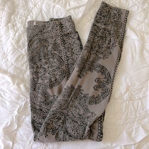Free People sweater leggings